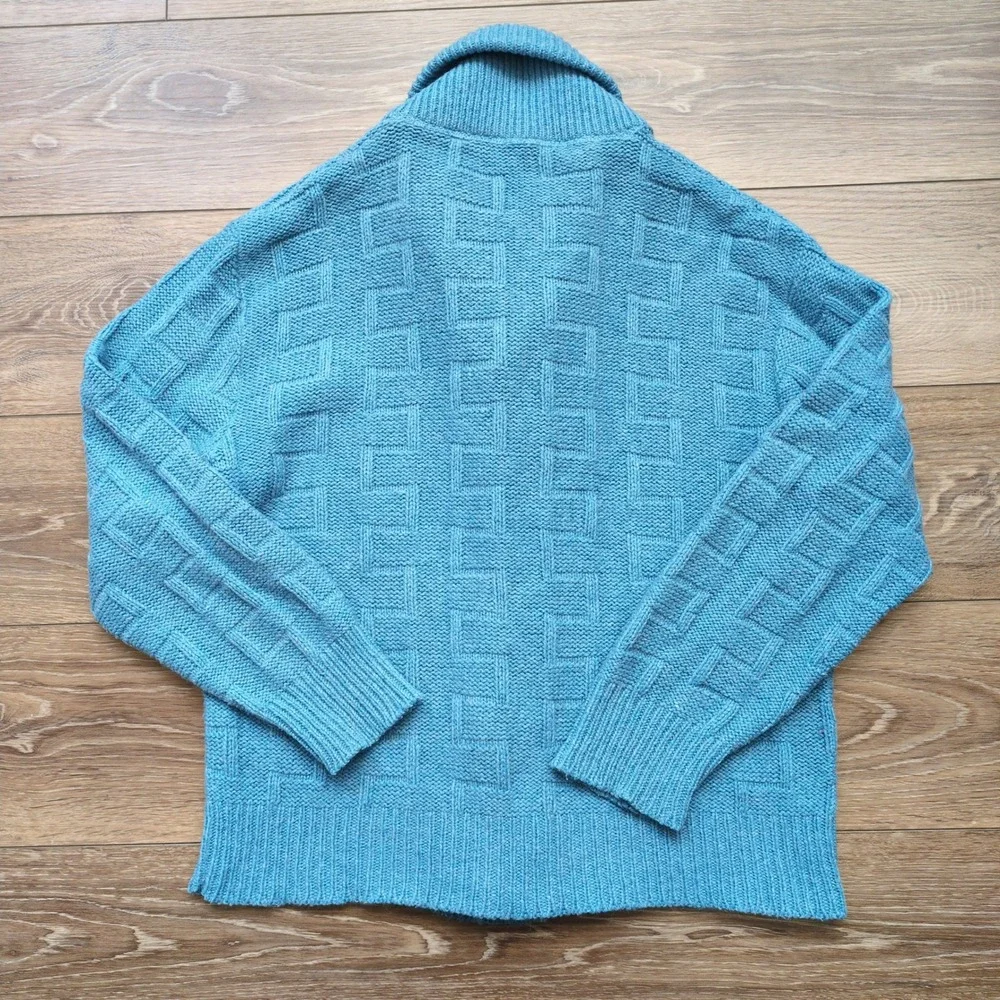 Vtg Shawl Collar Cardigan Blue‎ Basketweave Geometric Knit Button Sweater Size M
